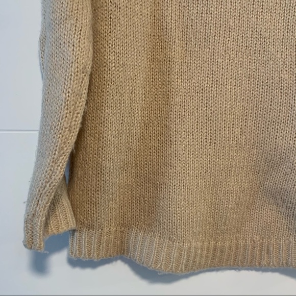 JJ Basics | Knit Sweater - Picture 8 of 10